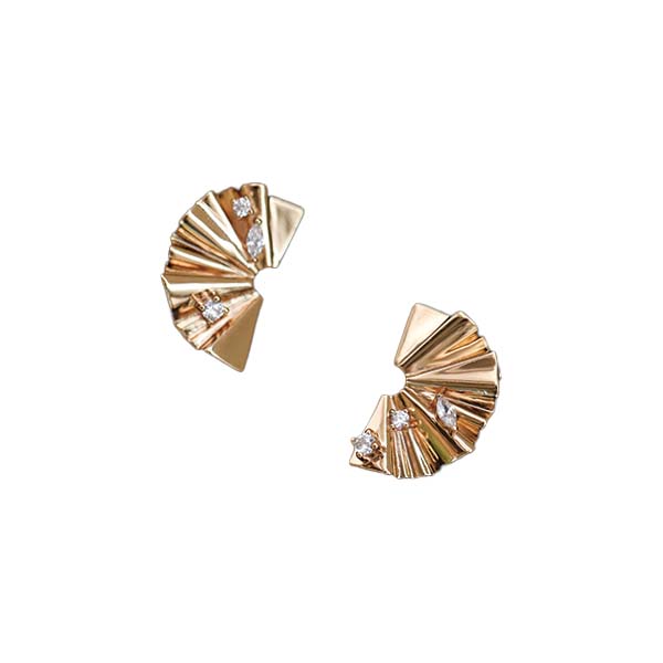 Fun gold earrings deals